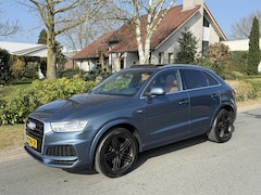 Audi Q3 - 2.0 TFSI quattro 220PK 3x S-Line Pano•Bose