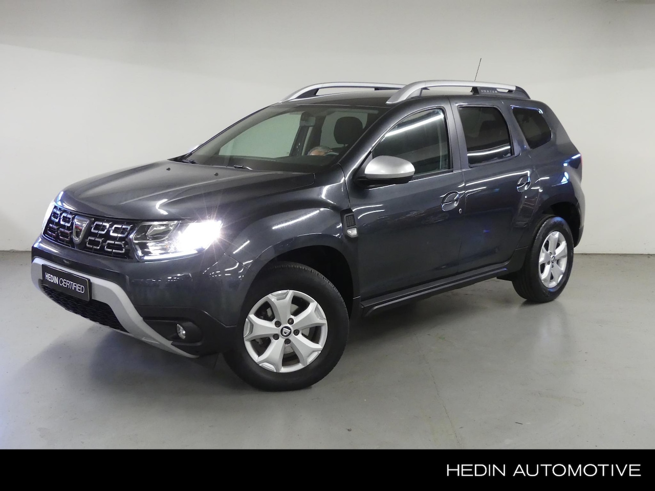 Dacia Duster - TCe 100 Comfort | MediaNav Multimedia & Navigatie | Parkeersensoren | Camera | Cruise Cont - AutoWereld.nl