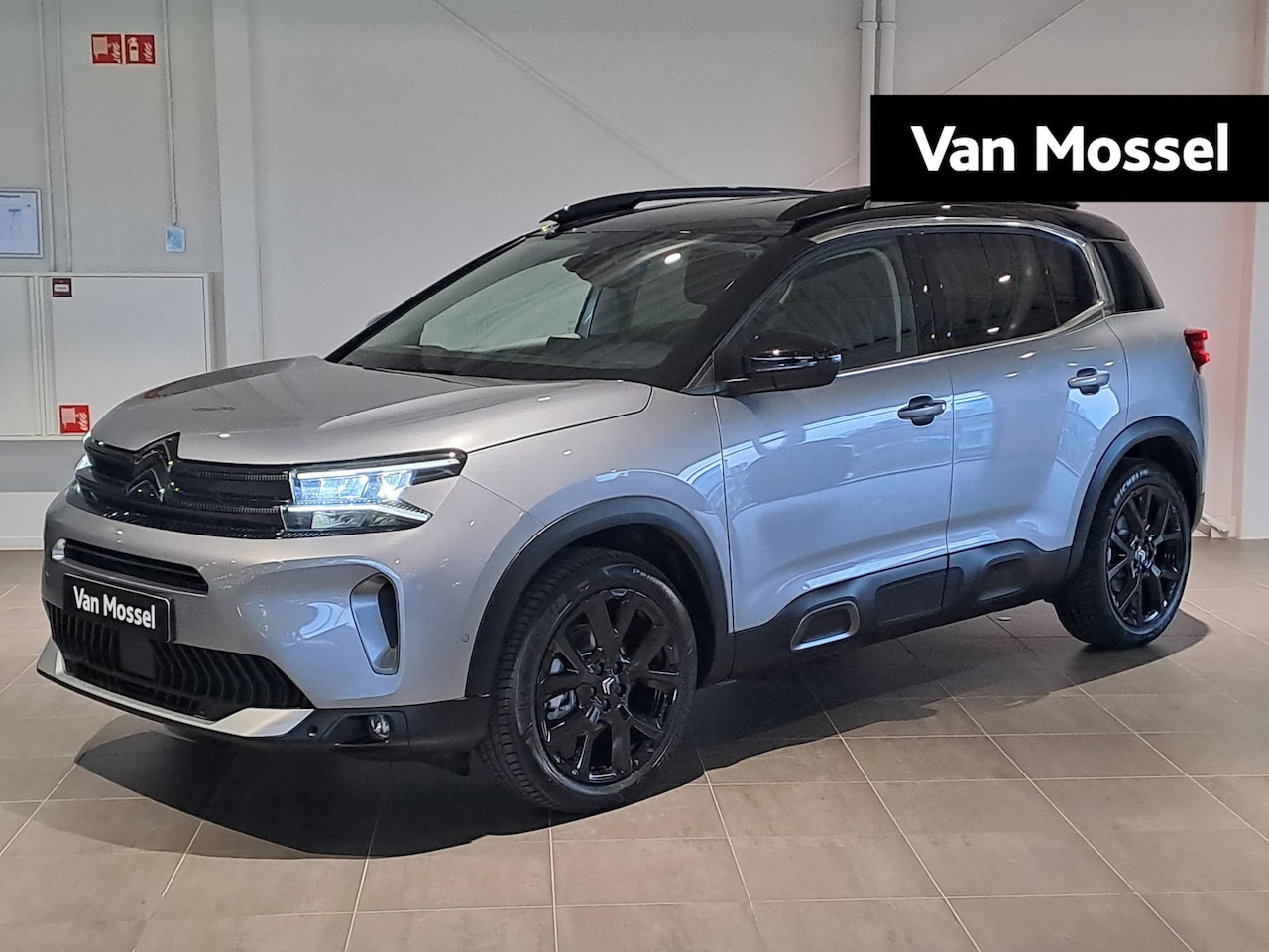 Citroën C5 Aircross - 1.2 Hybrid ë-Series | Automaat | Camera | Navigatie | 19" Lichtmetalen velgen - AutoWereld.nl