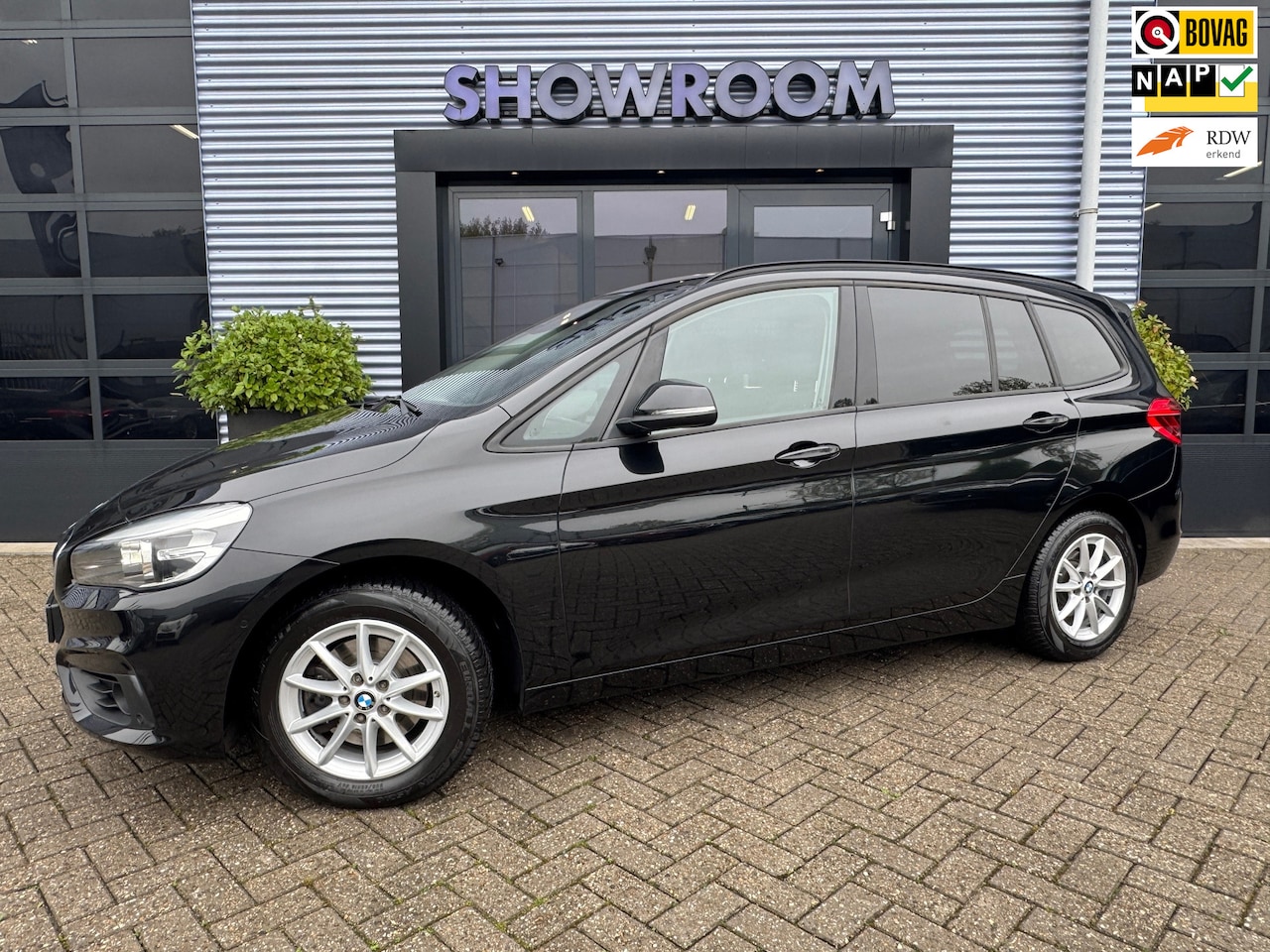 BMW 2-serie Gran Tourer - 218i 7p. Executive Automaat|Navi|Camera|Stoelverwarming - AutoWereld.nl
