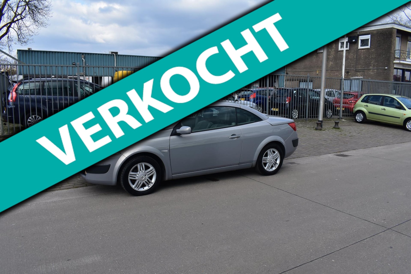 Renault Mégane coupé cabriolet - 2.0-16V Privilège Luxe 2.0-16V Privilège Luxe - AutoWereld.nl