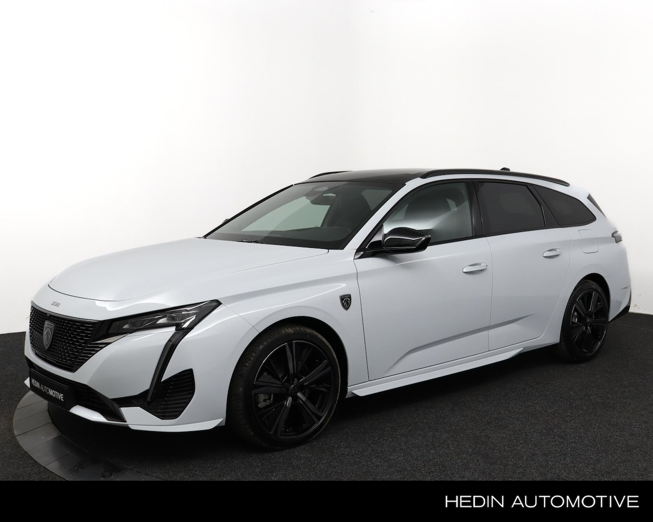 Peugeot 308 SW - 1.6 Plug-in Hybrid 180 PK GT | Panoramadak | Focal HiFi | Stoelverwarming | Parkeercamera - AutoWereld.nl