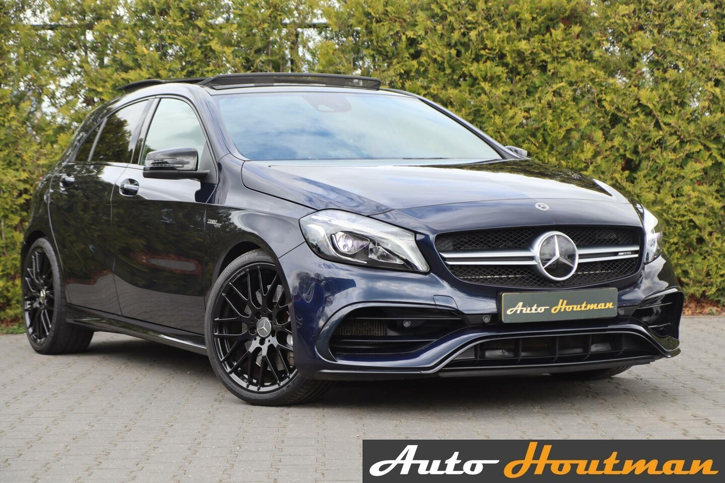 Mercedes-Benz A-klasse - AMG 45 4MATIC 381 PK Schaalstoelen|Memory|Pano|Camera|Dealeronderhouden|NL auto - AutoWereld.nl