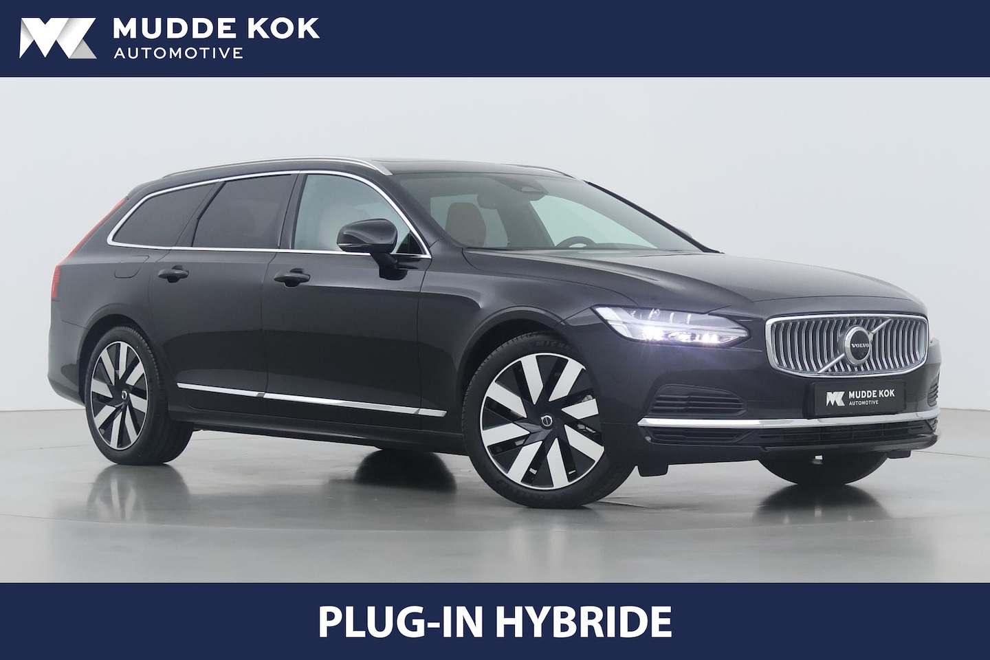 Volvo V90 - T6 Plug-in hybrid Ultra Bright | Long Range | Luchtvering Achter | Head-Up | Massage+Venti - AutoWereld.nl
