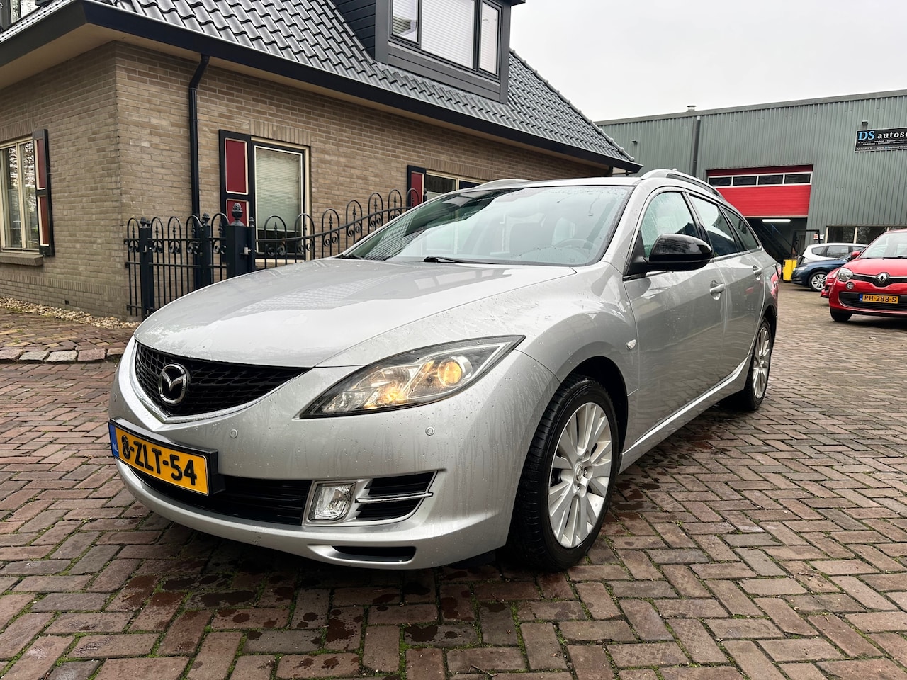 Mazda 6 Sportbreak - 1.8 Business 1.8 Business - AutoWereld.nl