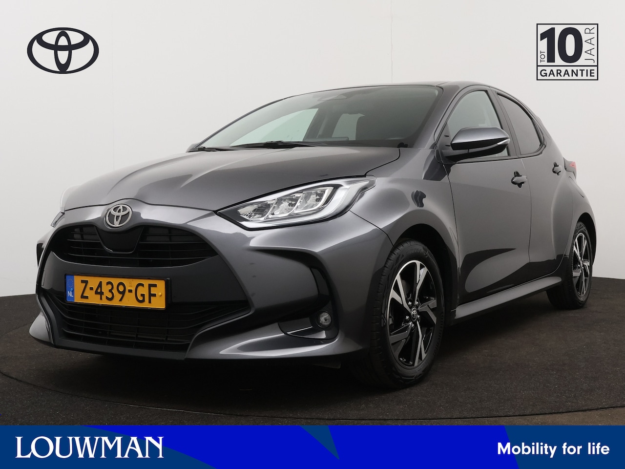 Toyota Yaris - 1.5 Hybrid 115 First Edition | Navigatie | Camera | Climate Control | 16" LM velgen | Crui - AutoWereld.nl