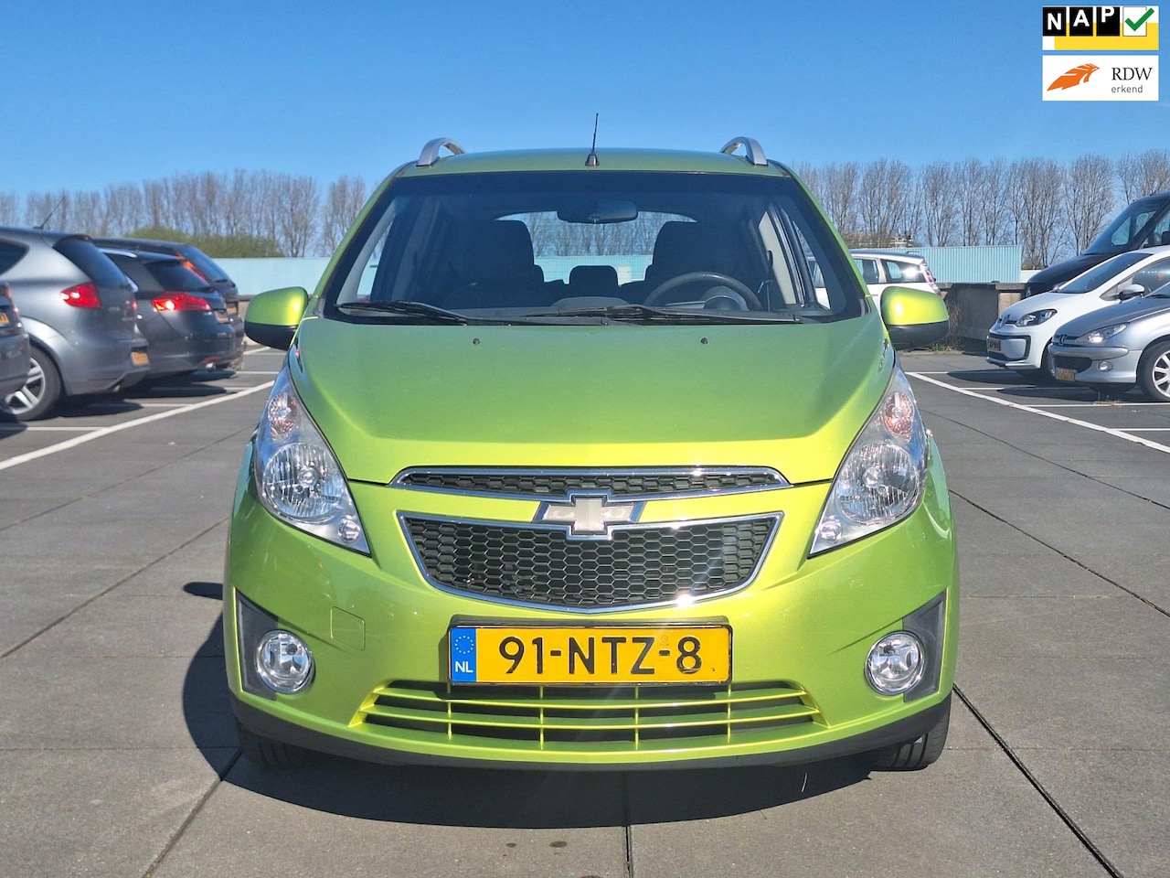 Chevrolet Spark - €1949,-1.0 16V LE Streetwise Apk Airco Nap pas - AutoWereld.nl