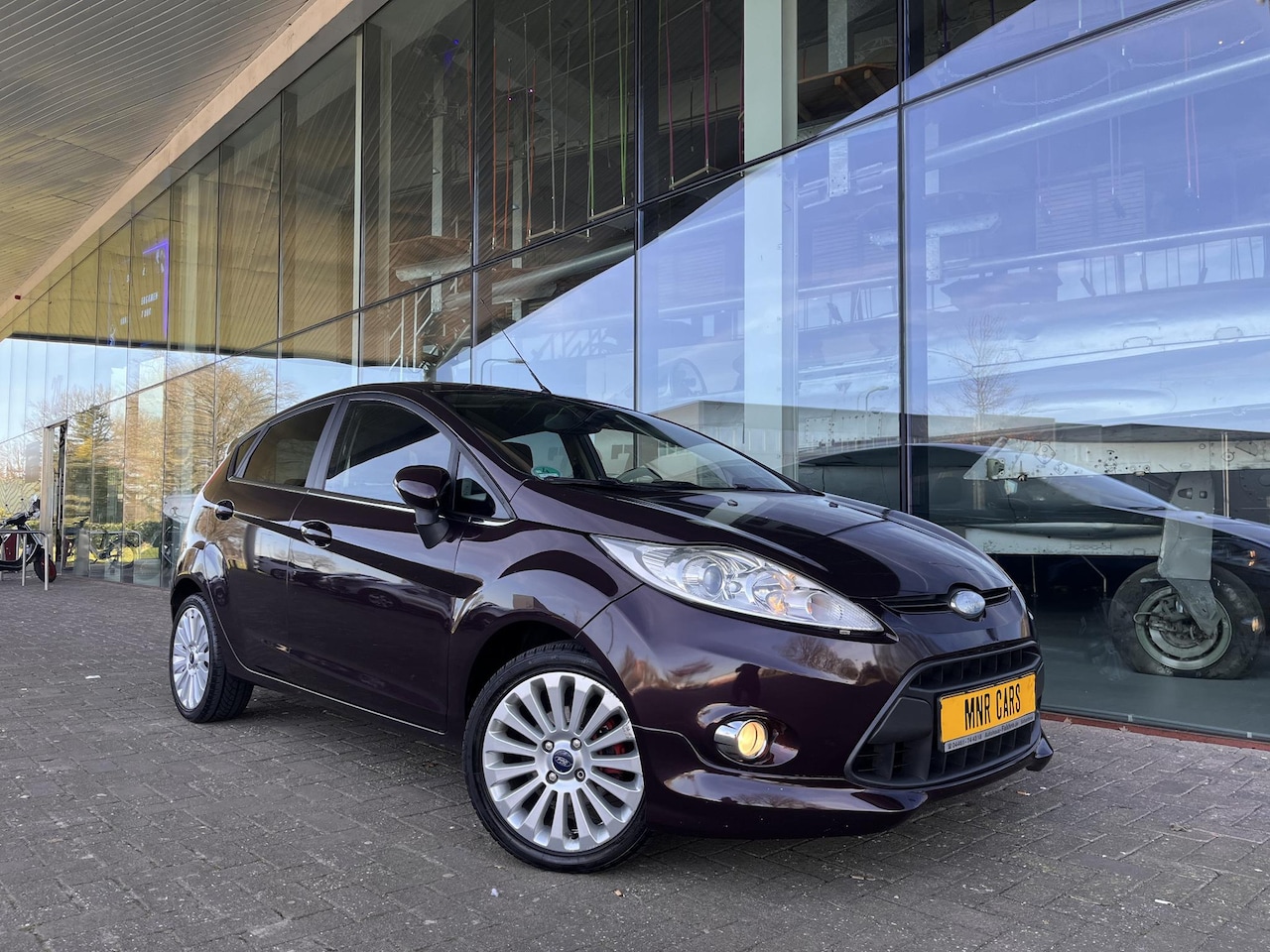 Ford Fiesta - 1.4 Titanium-ST LINE CRUISE-97 PK - AutoWereld.nl