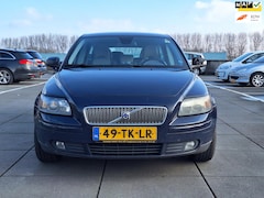 Volvo V50 - €1849, -1.8 Ed. II 1 Jaar Apk Navi Airco INRUIL
