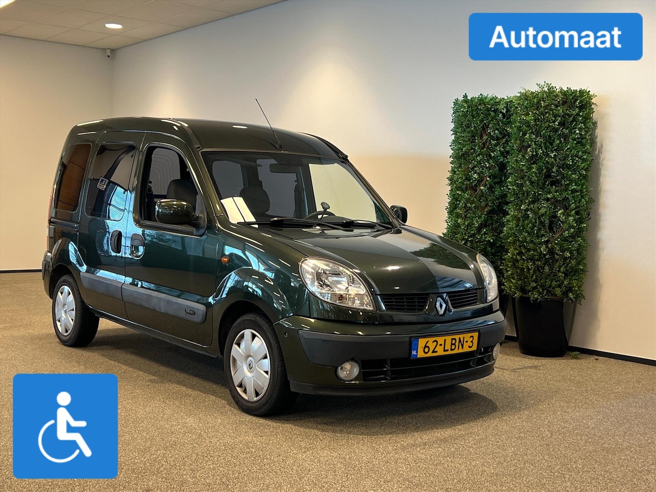 Renault Kangoo - Rolstoelauto Automaat (airco) - AutoWereld.nl
