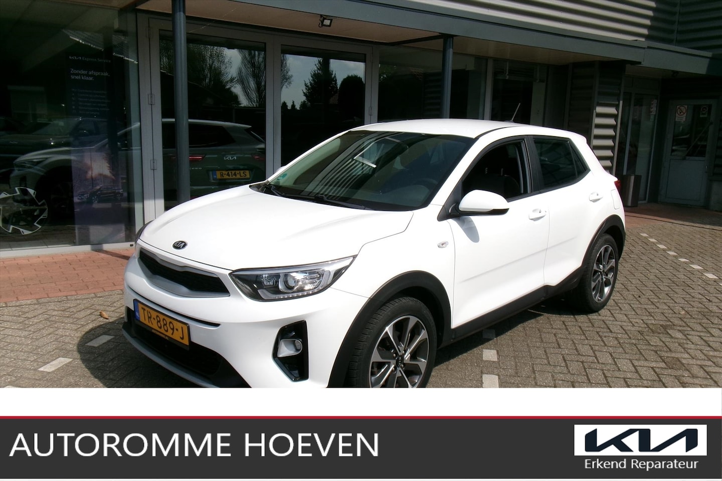 Kia Stonic - 1.0 Turbo ComfortPlusLine Navigator Org. Ned 34.000km - AutoWereld.nl