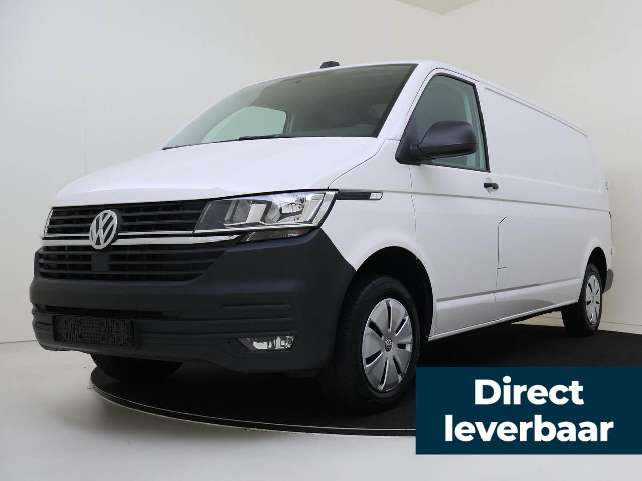 Volkswagen Transporter - Bedrijfswagens 2.0 TDI L2H1 28 110kW / 150 PK DSG | App Connect | Houten vloer in laadruim - AutoWereld.nl