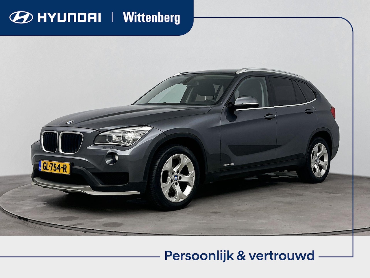 BMW X1 - sDrive20i Executive Aut. | Navigatie | Lm-wielen | Parkeersensoren | Cruise control | - AutoWereld.nl