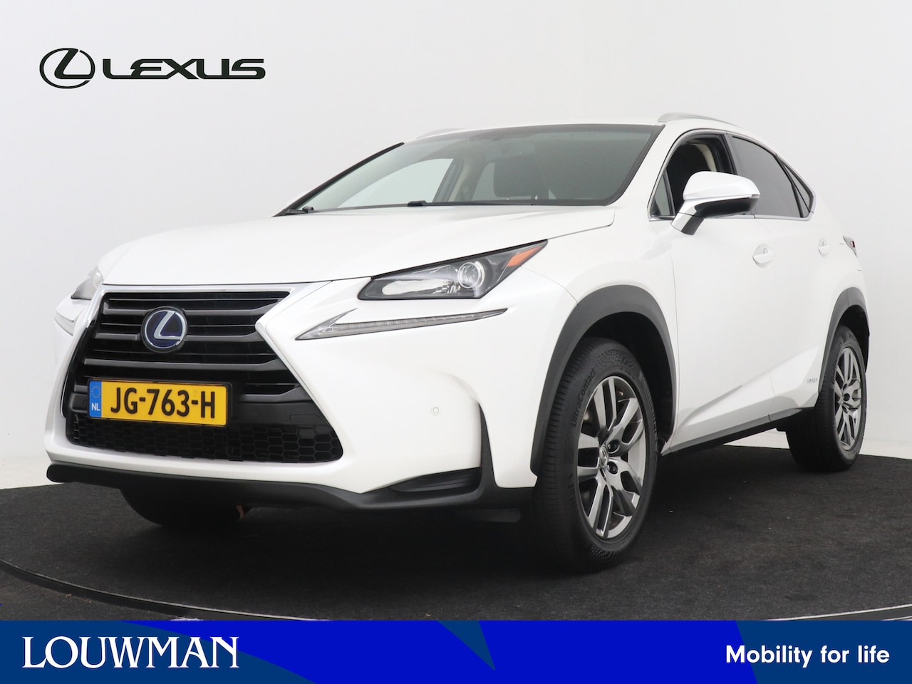 Lexus NX - 300h AWD 25th Edition | Leer | Stoelverwarming | Adaptive Cruise Control | Lexus Navigatie - AutoWereld.nl
