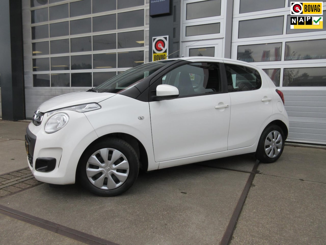 Citroën C1 - 1.0 VTi Feel / Audio / Airco / PDC - AutoWereld.nl