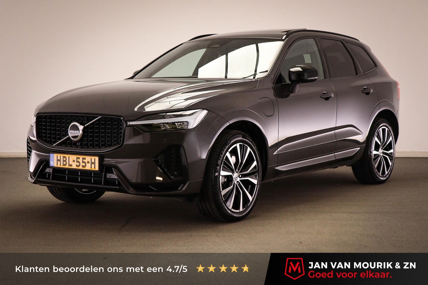 Volvo XC60 - 2.0 T6 Plug-in hybrid AWD Ultimate Dark | PANORAMADAK | LED | DAB | APPLE | CAMERA | 20" - AutoWereld.nl