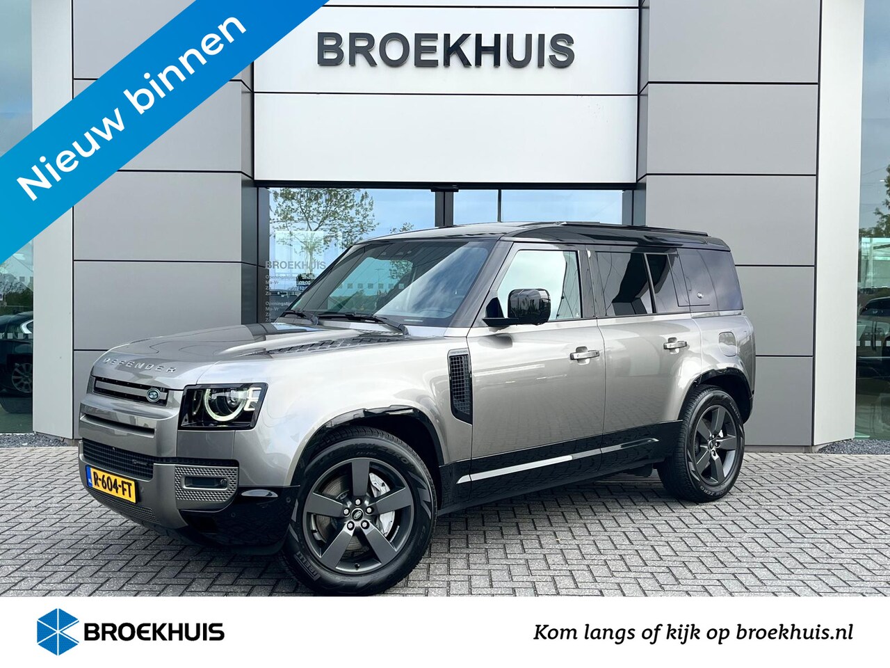Land Rover Defender 110 - P400e 110 X-Dynamic HSE | Pano | El. trekhaak | Meridian Surround | Black Pack | Stoelkoel - AutoWereld.nl