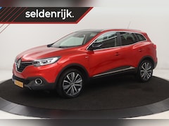 Renault Kadjar - 1.2 TCe Bose | Dealer onderhouden | Panoramadak | Camera | Carplay | Park Assist | Navigat