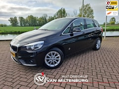 BMW 2-serie Active Tourer - 218i Essential Head up Clima Sportstoelen Cruise Pdc
