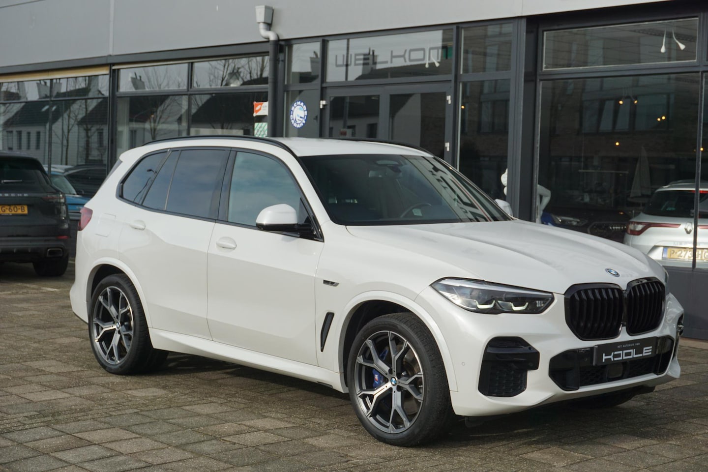 BMW X5 - xDrive45e High Executive | M pakket | ACC | trekhaak - AutoWereld.nl