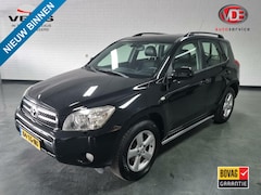 Toyota RAV4 - 2.0 VVTi Executive Automaat
