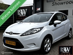 Ford Fiesta - 1.25 Limited airco, 4 season banden, nieuwe APK