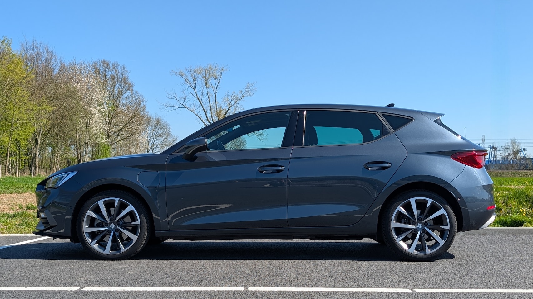 Seat Leon - 1.4 TSI eHybrid PHEV FR Business Intense - AutoWereld.nl