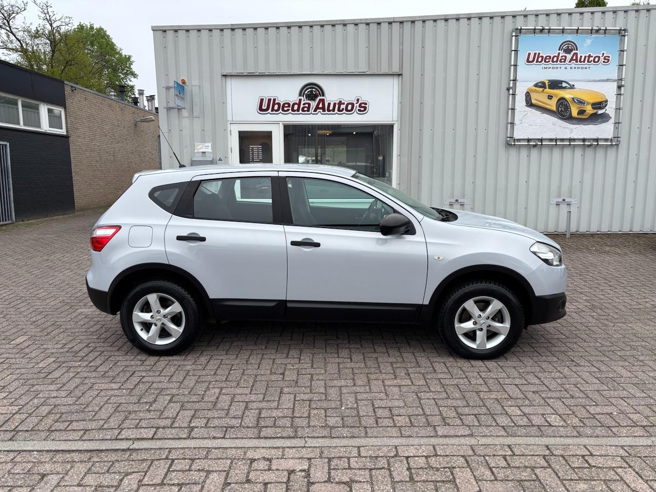 Nissan Qashqai - 1.6 Visia NL AUTO KM 191899 NAP ZEER MOOI 6999E - AutoWereld.nl