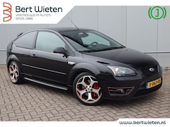 Ford Focus - 2.5-20V ST | Sport uitlaat | Sportstoelen