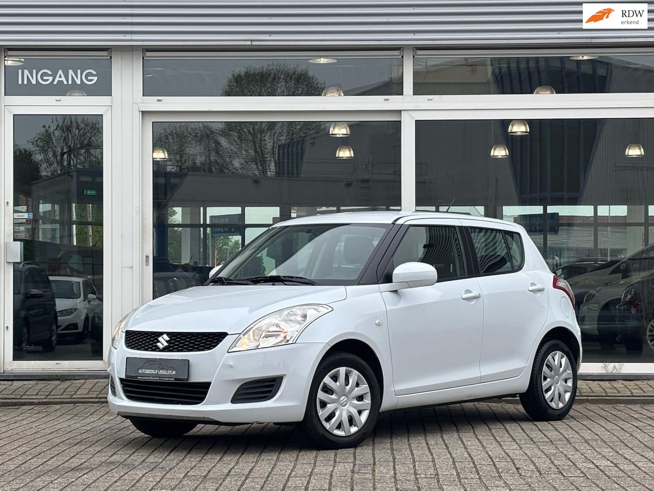 Suzuki Swift - 1.2 4 x 4 / 5 Deurs / Airco / Stoelverw / Elektr.Pakket. - AutoWereld.nl