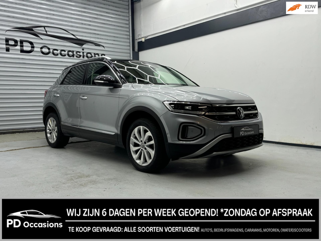 Volkswagen T-Roc - 1.5 TSI Style - Lane assist - IQ Light - Navi - ACC - Stoelmassage - AutoWereld.nl