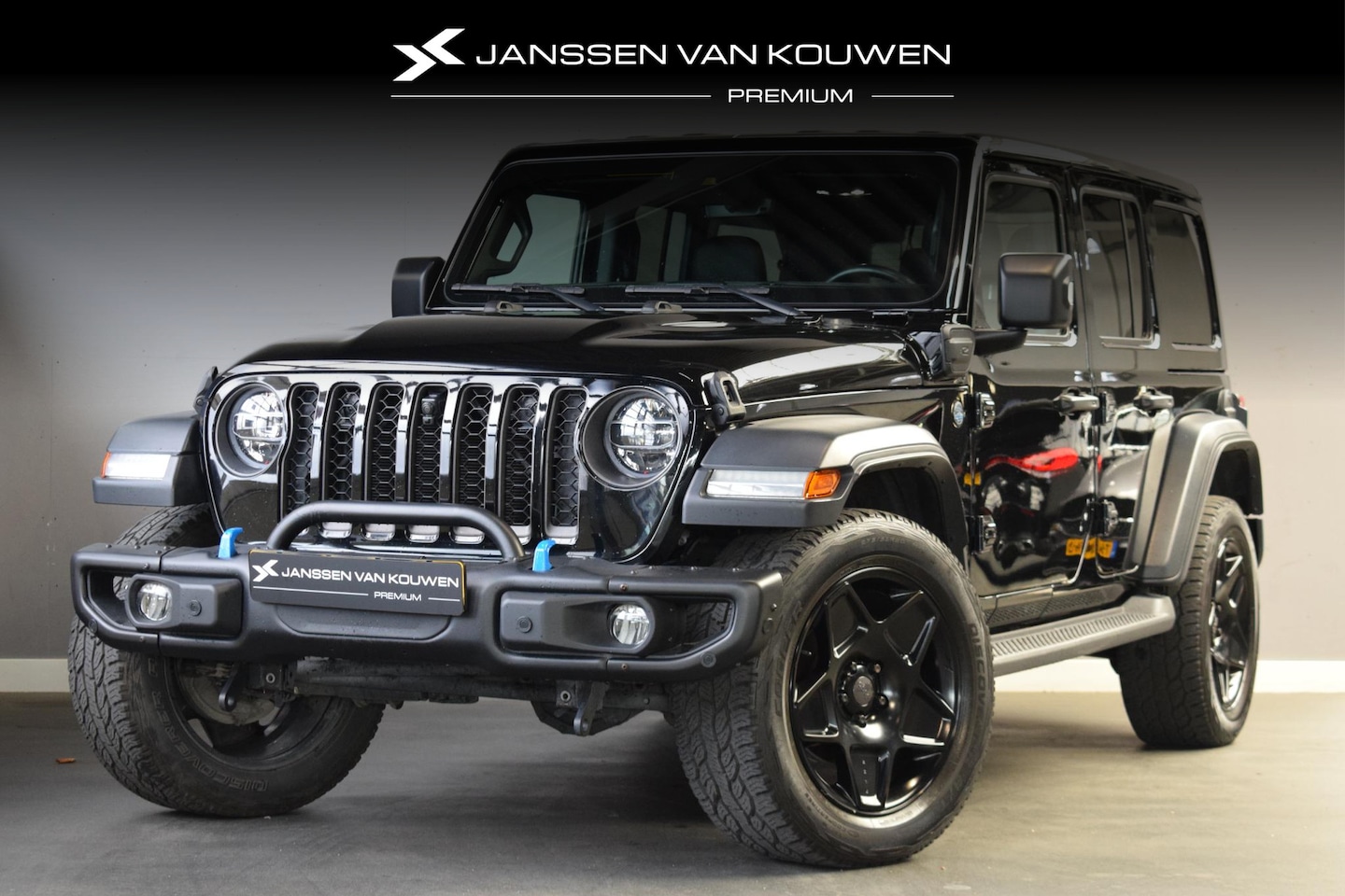 Jeep Wrangler Unlimited - 4xe 380pk 80th Anniversary / Navi / Leder / 20'' by Kahn - AutoWereld.nl