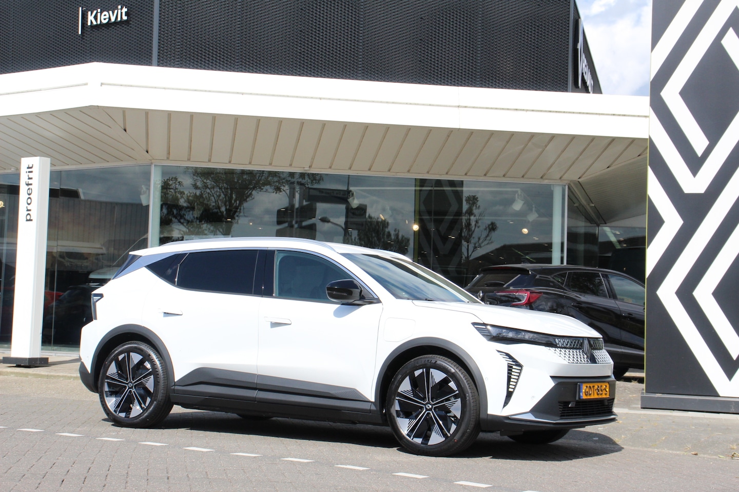 Renault Scenic E-Tech - EV60 comfort range techno - Demo / Pack advanced driving assist - AutoWereld.nl