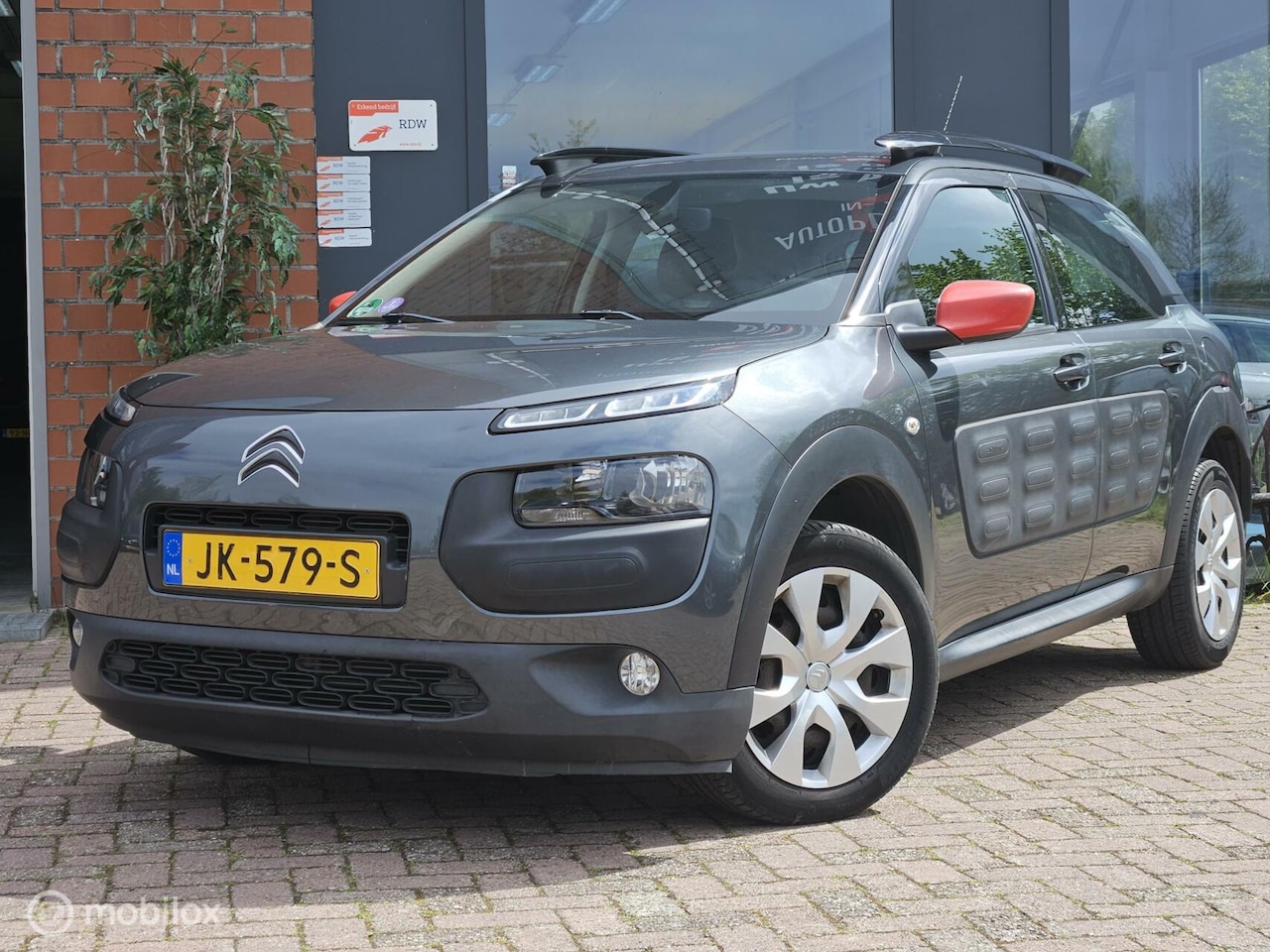 Citroën C4 Cactus - 1.2 PureTech Automaat/Airco/Navi/cruise controle - AutoWereld.nl