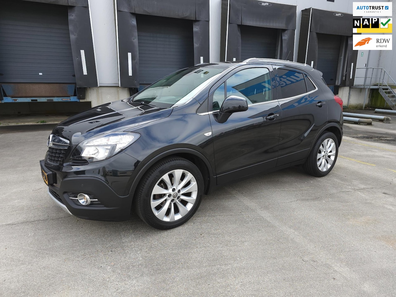 Opel Mokka - 1.4 T Cosmo uitvoering / Navi / NAP / Trekhaak - AutoWereld.nl