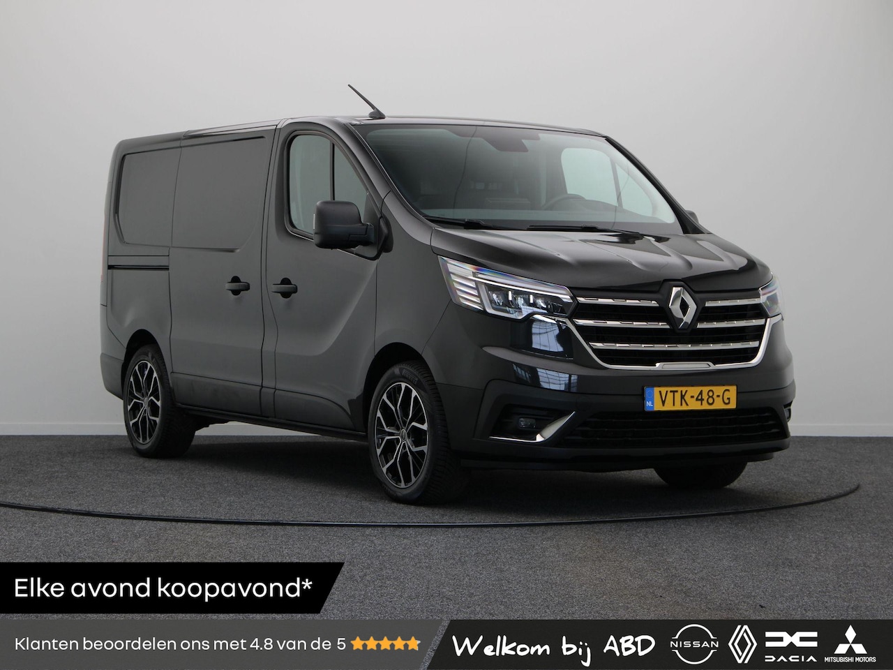 Renault Trafic - 2.0 dCi 110pk T29 L1H1 Comfort | Trekhaak | volledig betimmerd | 18" lichtmetalen velgen | - AutoWereld.nl