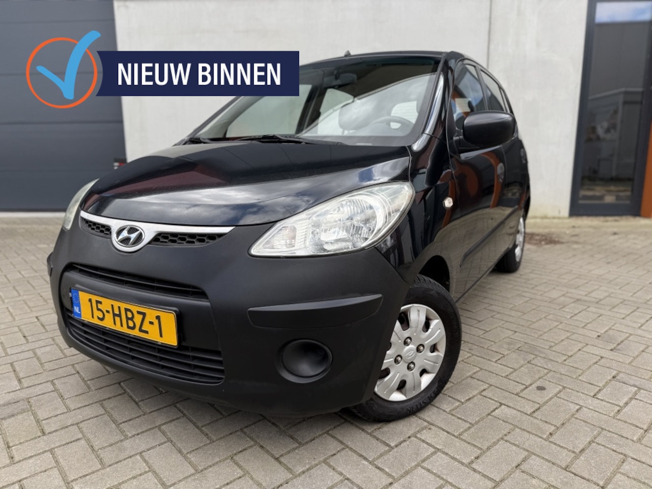 Hyundai i10 - 1.1 Pure 5Drs Aux Nap LAGE KM - AutoWereld.nl