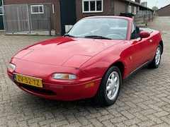 Mazda MX-5 - 1.6i-16V