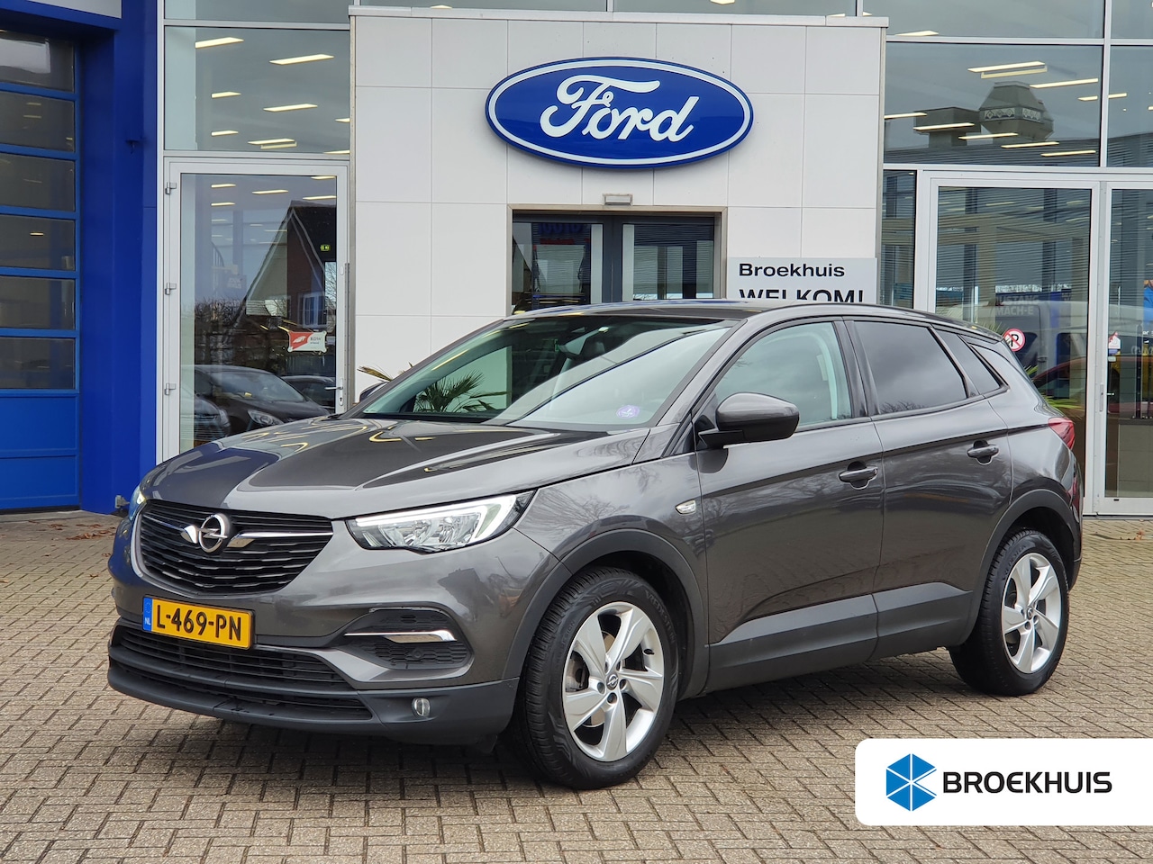 Opel Grandland X - 1.2 Turbo Business Executive 1.2 Turbo Business Executive - AutoWereld.nl