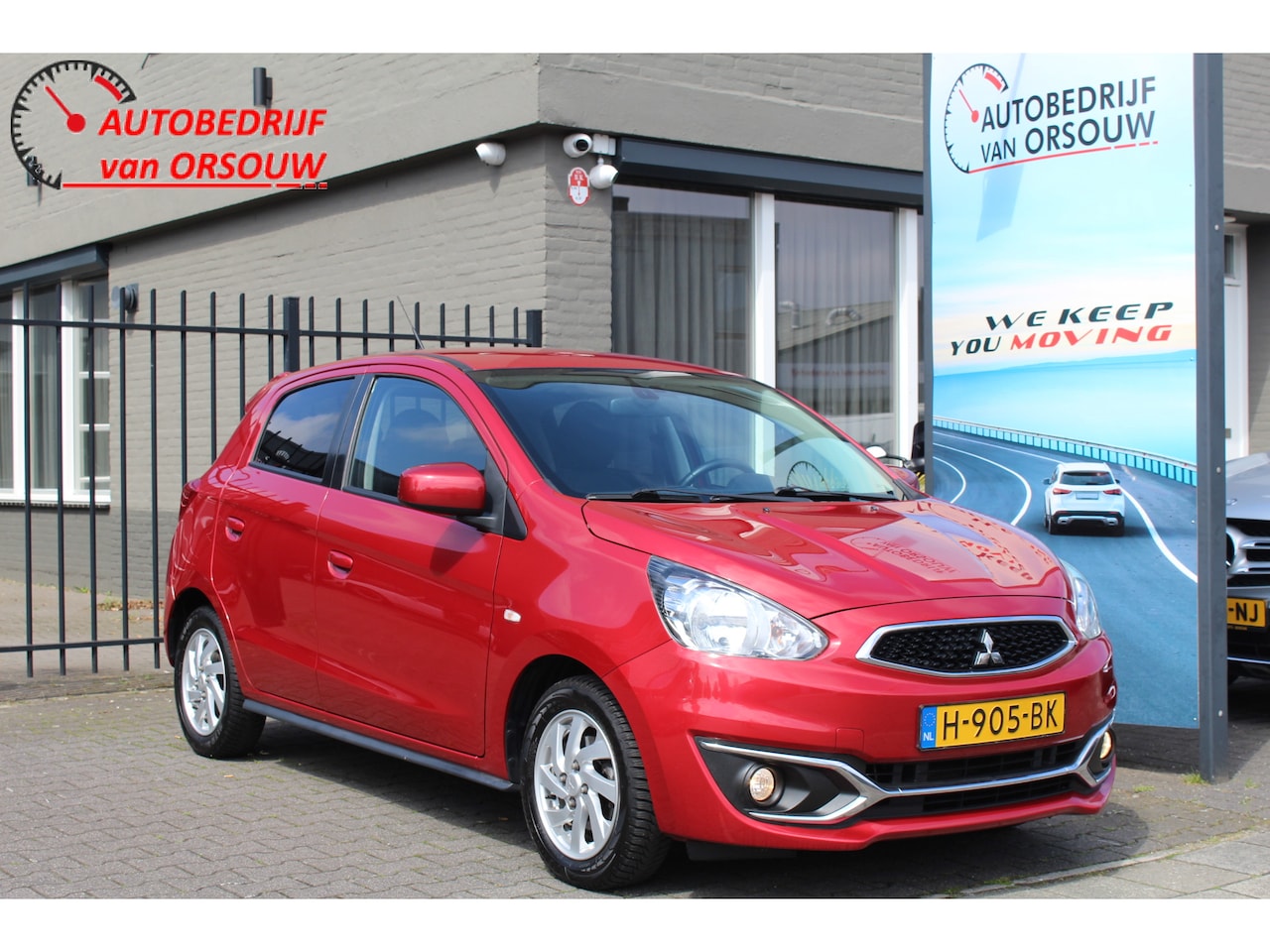 Mitsubishi Space Star - 1.0 Active Automaat Navigatie Airco Lmv Elek P. C.V. - AutoWereld.nl