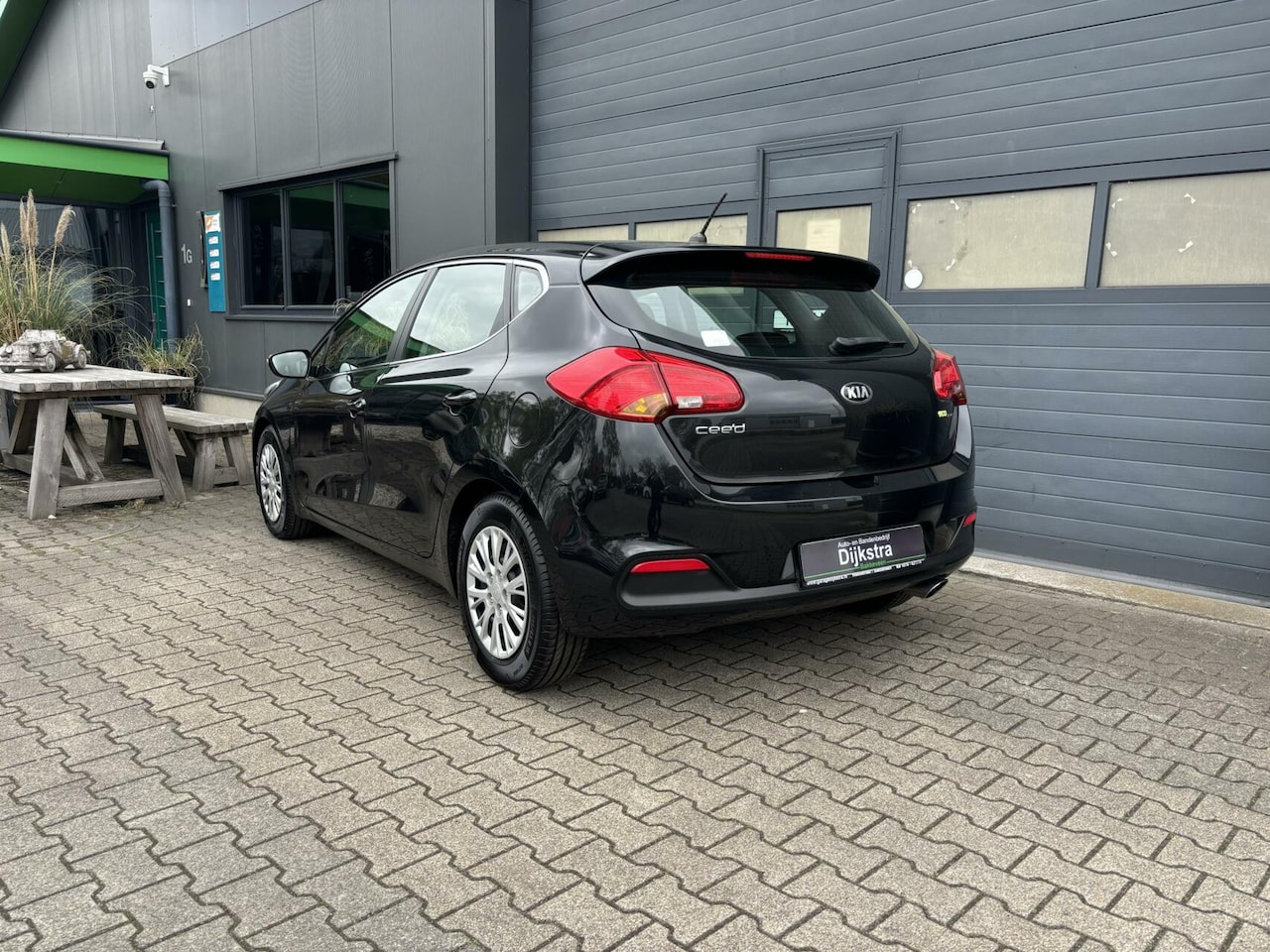 Kia Cee'd - 1.6 GDI 20th Anniversary Airco/ Cruise Control/ Navigatie