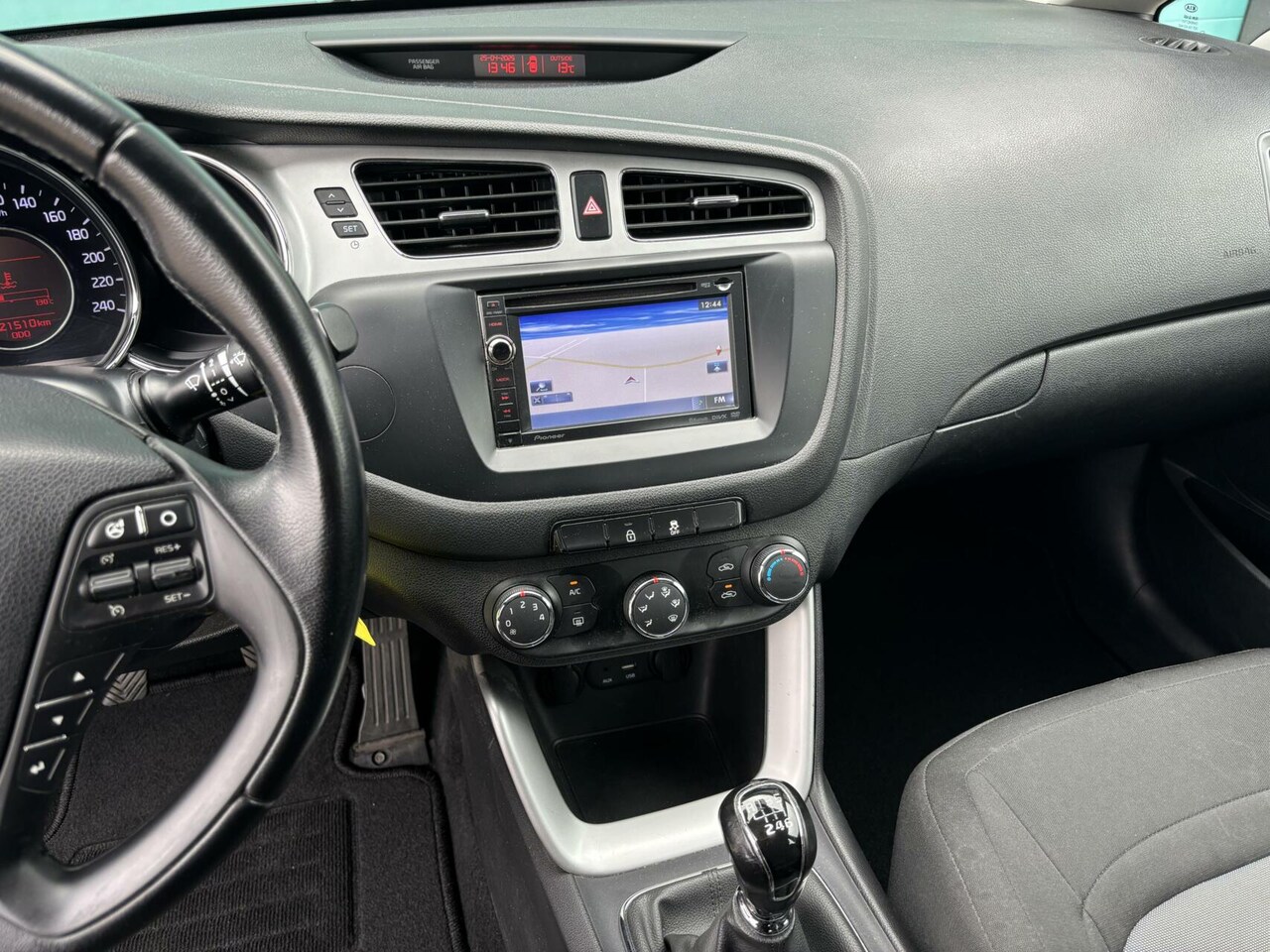 Kia Cee'd - 1.6 GDI 20th Anniversary Airco/ Cruise Control/ Navigatie!!