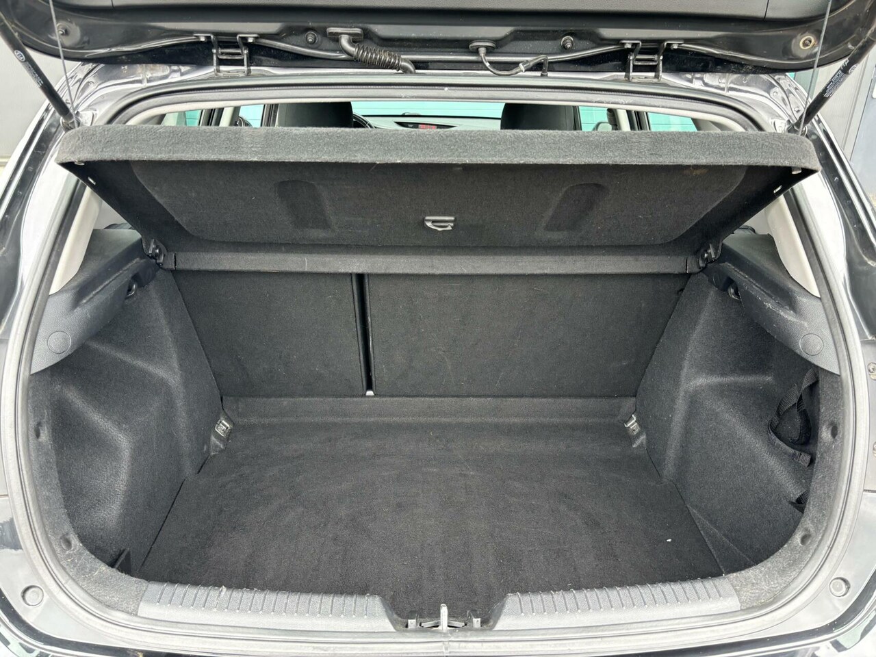 Kia Cee'd - 1.6 GDI 20th Anniversary Airco/ Cruise Control/ Navigatie!!