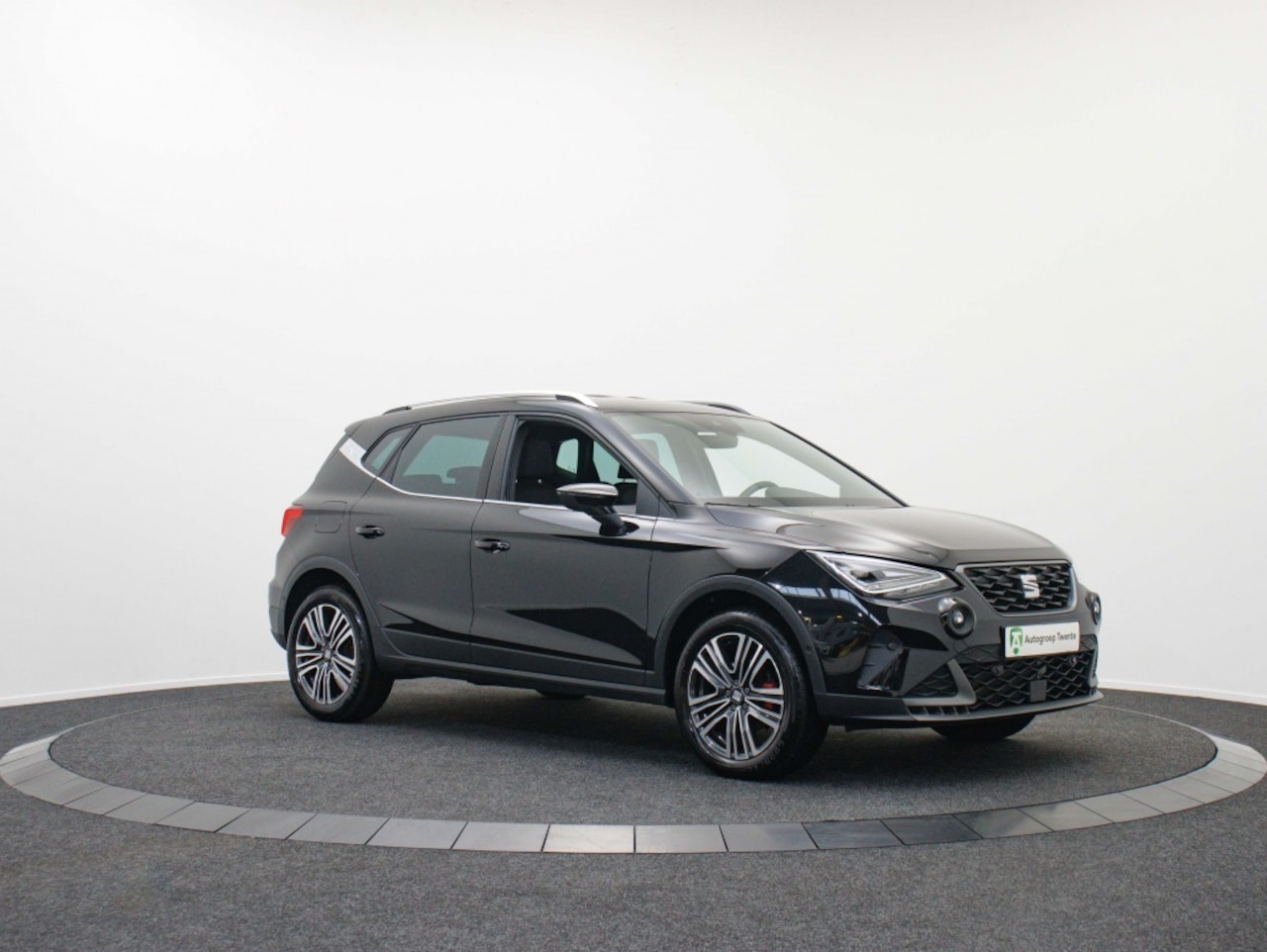 Seat Arona - 1.0 EcoTSI FR Business Connect | Private lease 499 pm - AutoWereld.nl