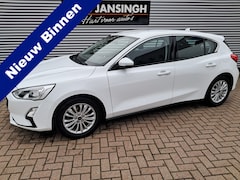 Ford Focus - 1.0 EcoBoost Titanium Business | Clima | Cruise | LM Velgen | Navigatie | Ndl auto | RIJKL