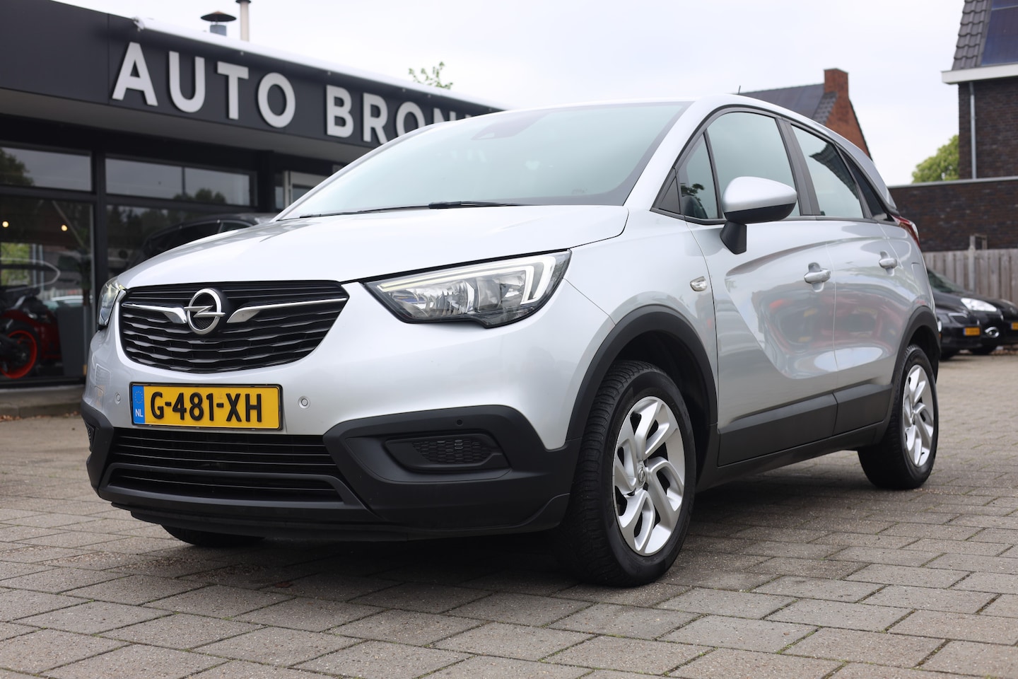 Opel Crossland X - 1.2 TURBO INNOVATION AUTOMAAT | TREKHAAK - AutoWereld.nl