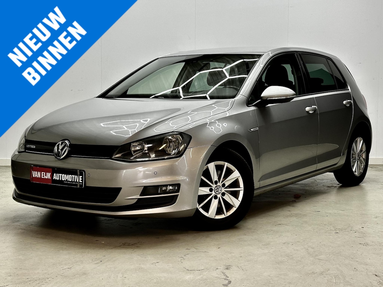 Volkswagen Golf - 1.6 TDI EU5 BlueMotion-Navi-Cruise - AutoWereld.nl