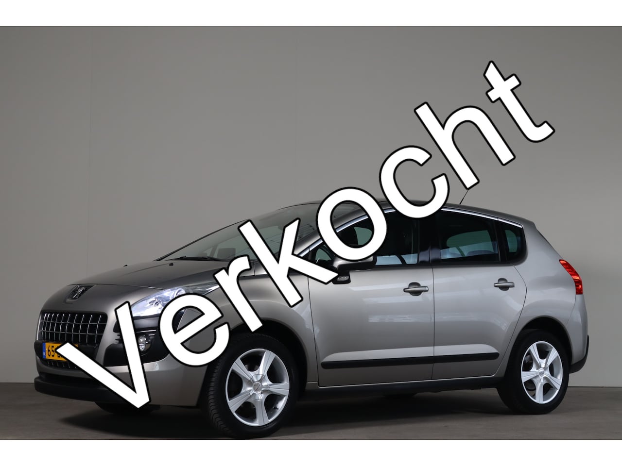 Peugeot 3008 - 1.6 VTi ST - NL- Auto!! Climate I Cruise I Pano - AutoWereld.nl