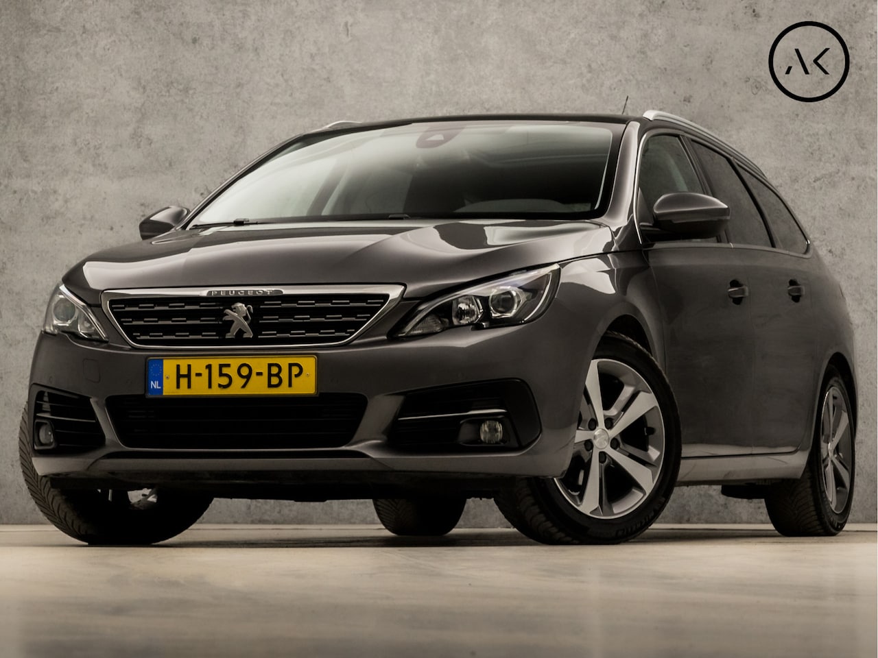 Peugeot 308 SW - 1.2 PureTech Sport (PANORAMADAK, APPLE CARPLAY, GROOT NAVI, DENON AUDIO, KEYLESS, LEDER, S - AutoWereld.nl