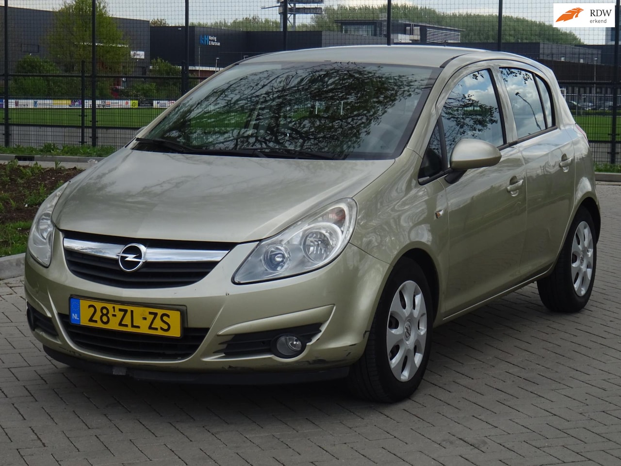 Opel Corsa - 1.2-16V Enjoy BJ2008 5DEURS NAP/AIRCO/ELEKRAM/APK - AutoWereld.nl
